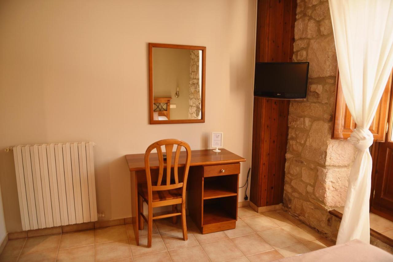 Hostal San Martin Molinos de Duero Exterior foto